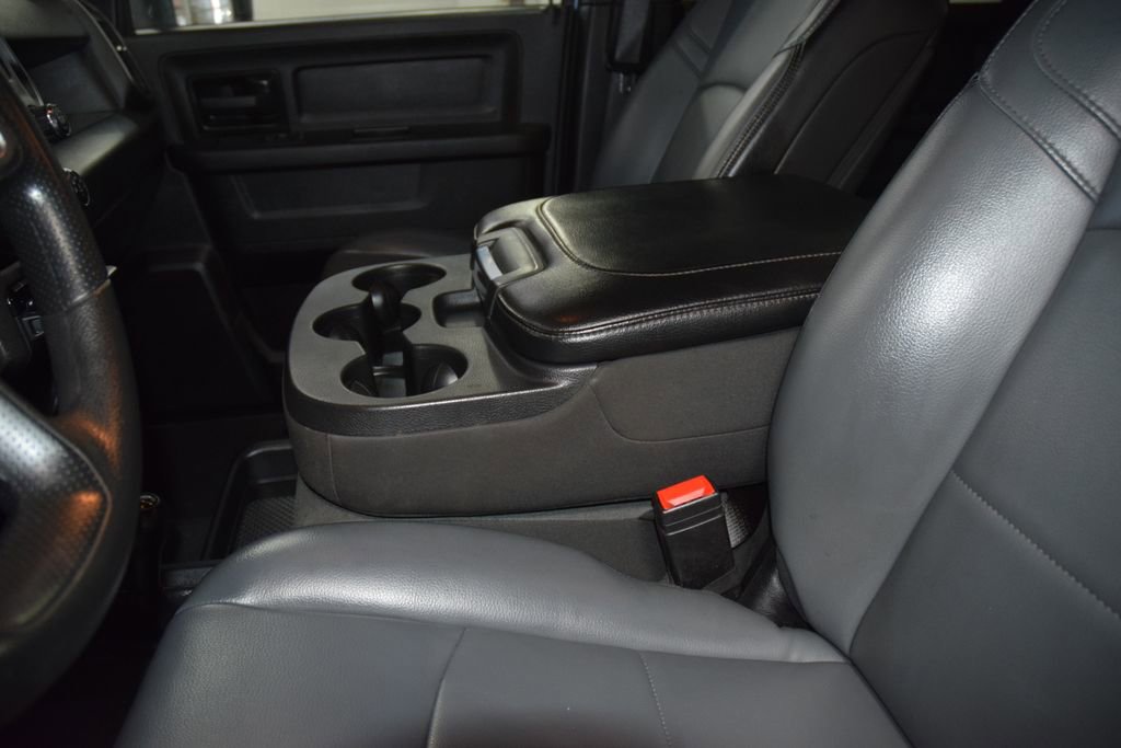 Used 2023 RAM 3500 Tradesman image 36
