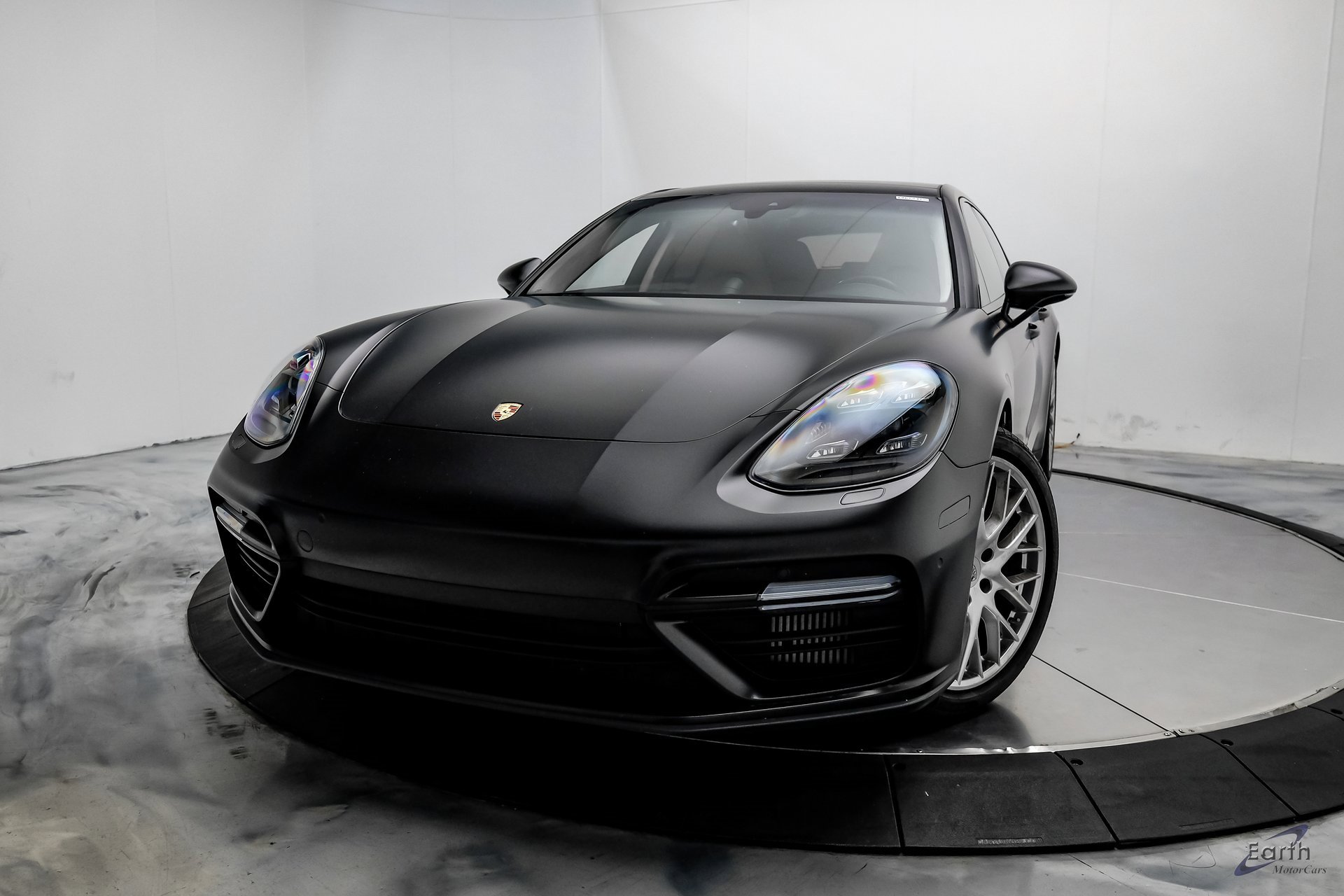Used 2018 Porsche Panamera Turbo Sport Turismo image 3