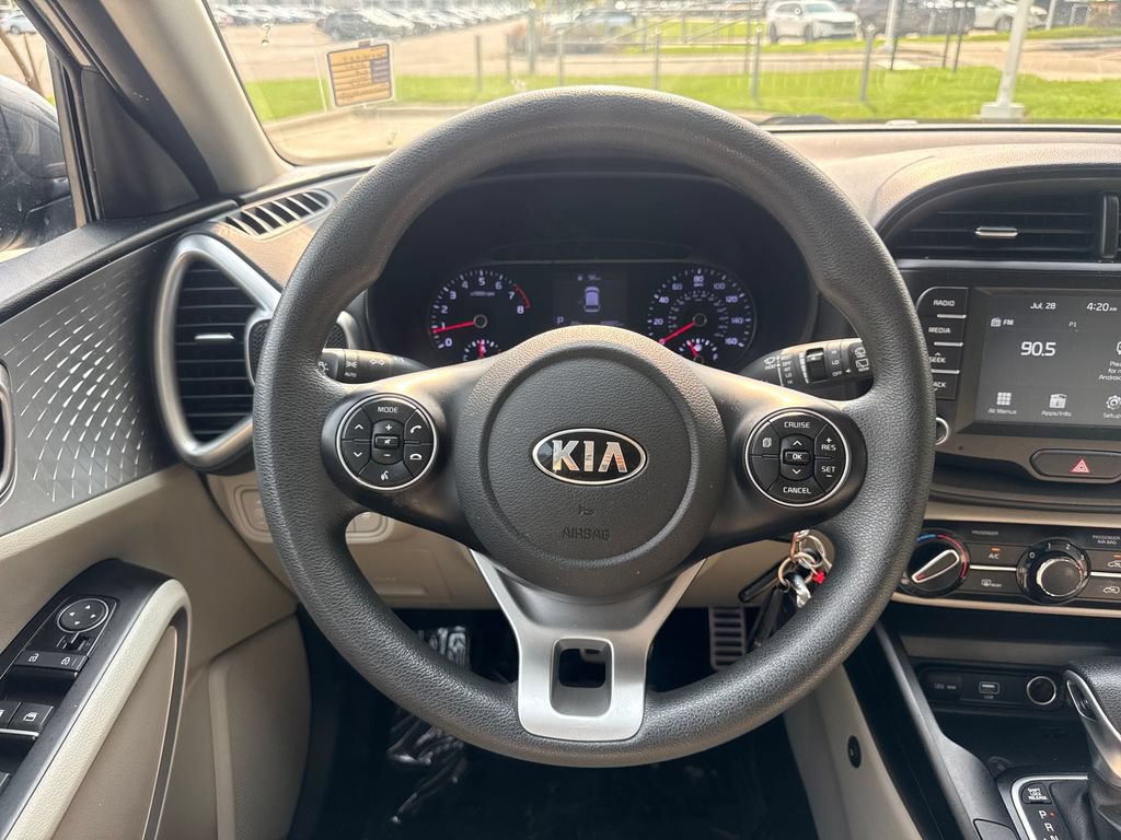 Used 2021 Kia Soul LX FWD image 19