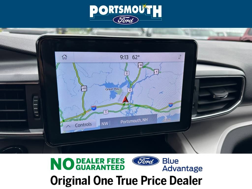 Used 2024 Ford Explorer XLT w/ Equipment Group 202A image 11