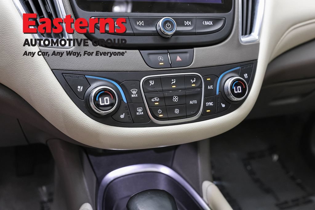 Used 2024 Chevrolet Malibu LT FWD image 20