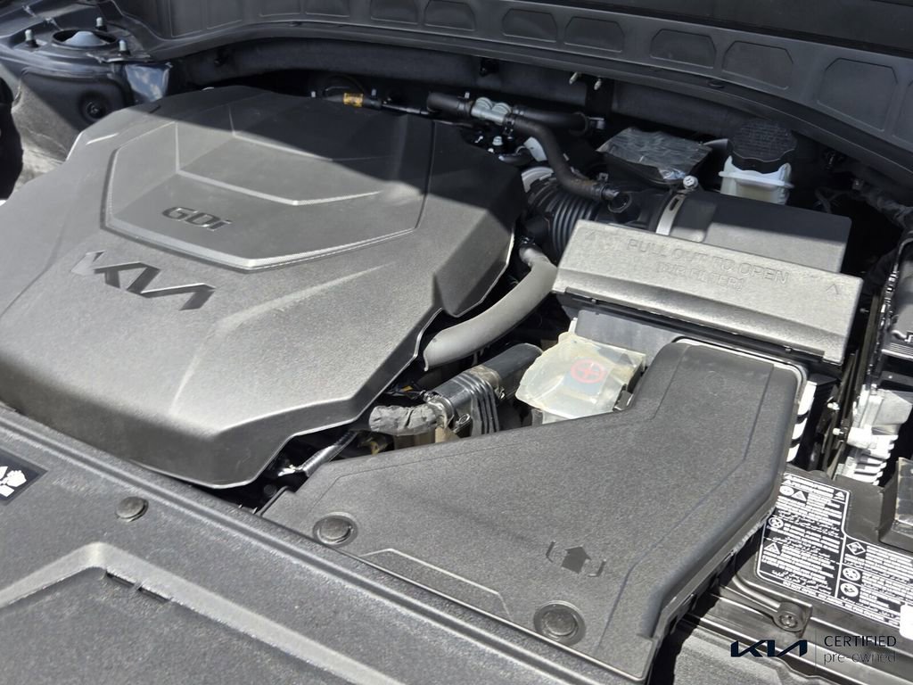 Certified 2025 Kia Telluride LX FWD image 20