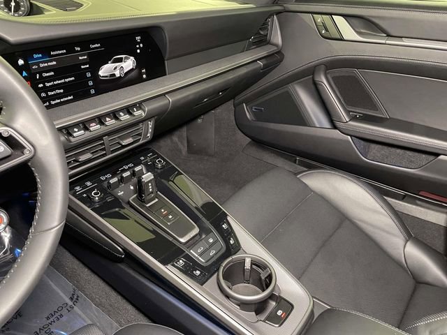 Certified 2025 Porsche 911 Carrera image 33