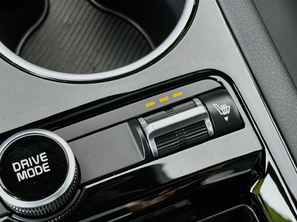 New 2027 Kia K5 GT-Line FWD image 22
