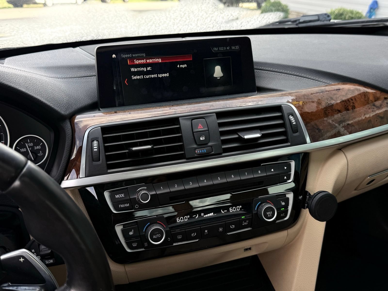Used 2019 BMW 440i Coupe w/ M Sport Package RWD image 39