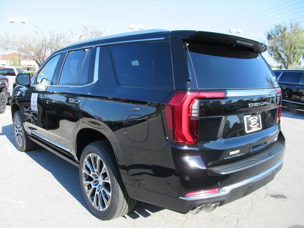 New 2026 GMC Yukon Denali w/ Denali Reserve Package AWD/4WD image 5