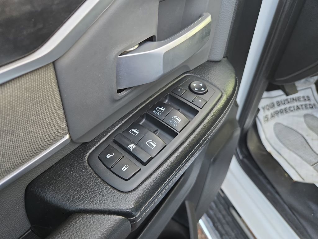 Used 2021 RAM 2500 Big Horn image 13