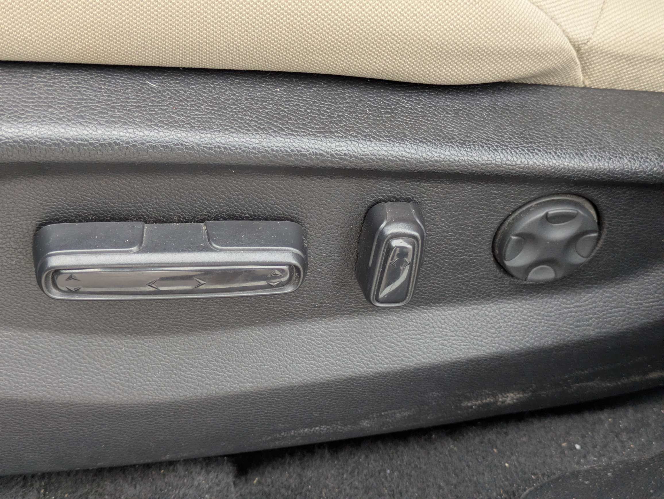 Used 2021 Honda CR-V EX image 12