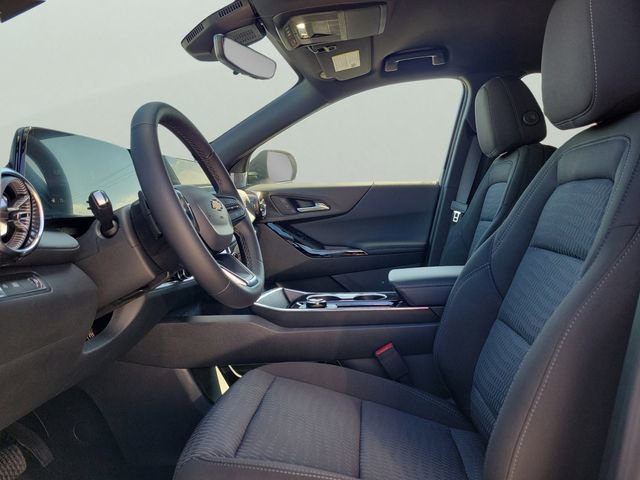 New 2026 Chevrolet Equinox LT w/ Safety and Technology Package image 18