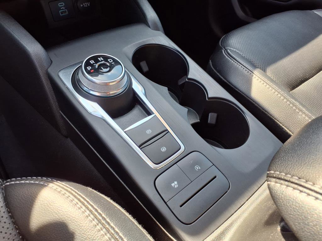 Certified 2022 Ford Escape SEL image 19
