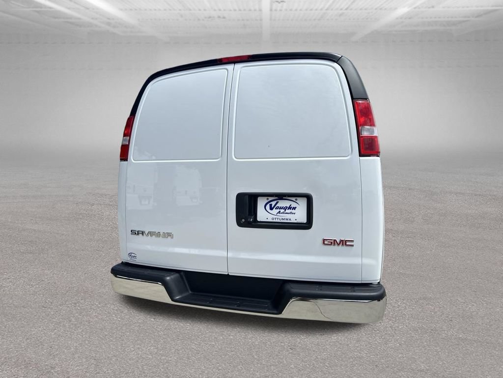 New 2026 GMC Savana 2500 w/ Driver Convenience Package RWD image 10