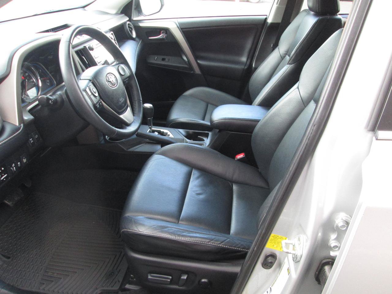 Used 2013 Toyota RAV4 Limited image 3