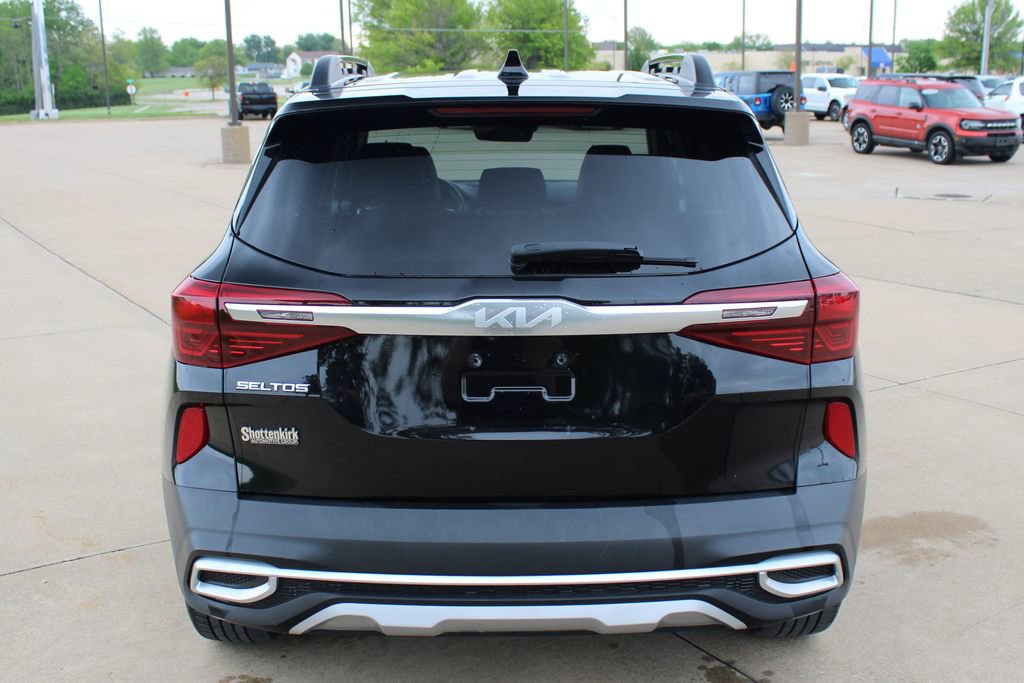 Used 2023 Kia Seltos Nightfall Edition AWD/4WD image 16