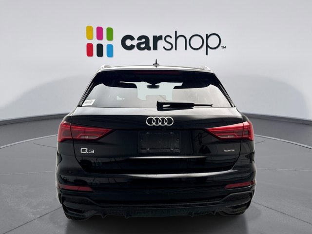 Used 2025 Audi Q3 2.0T Premium image 4