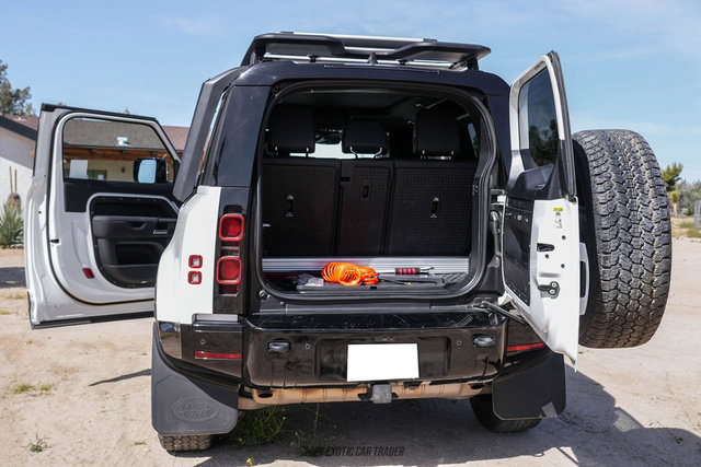 Used 2023 Land Rover Defender 90 X-Dynamic SE image 85
