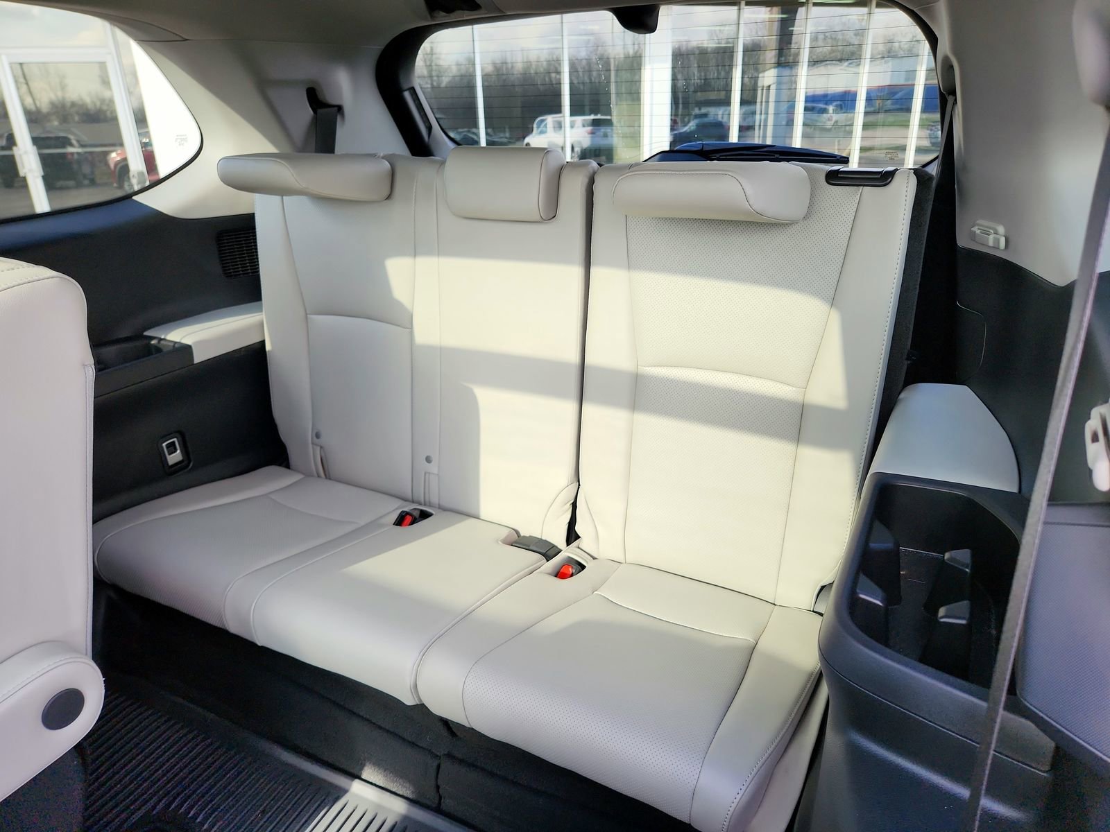 Used 2024 Toyota Grand Highlander Platinum image 23