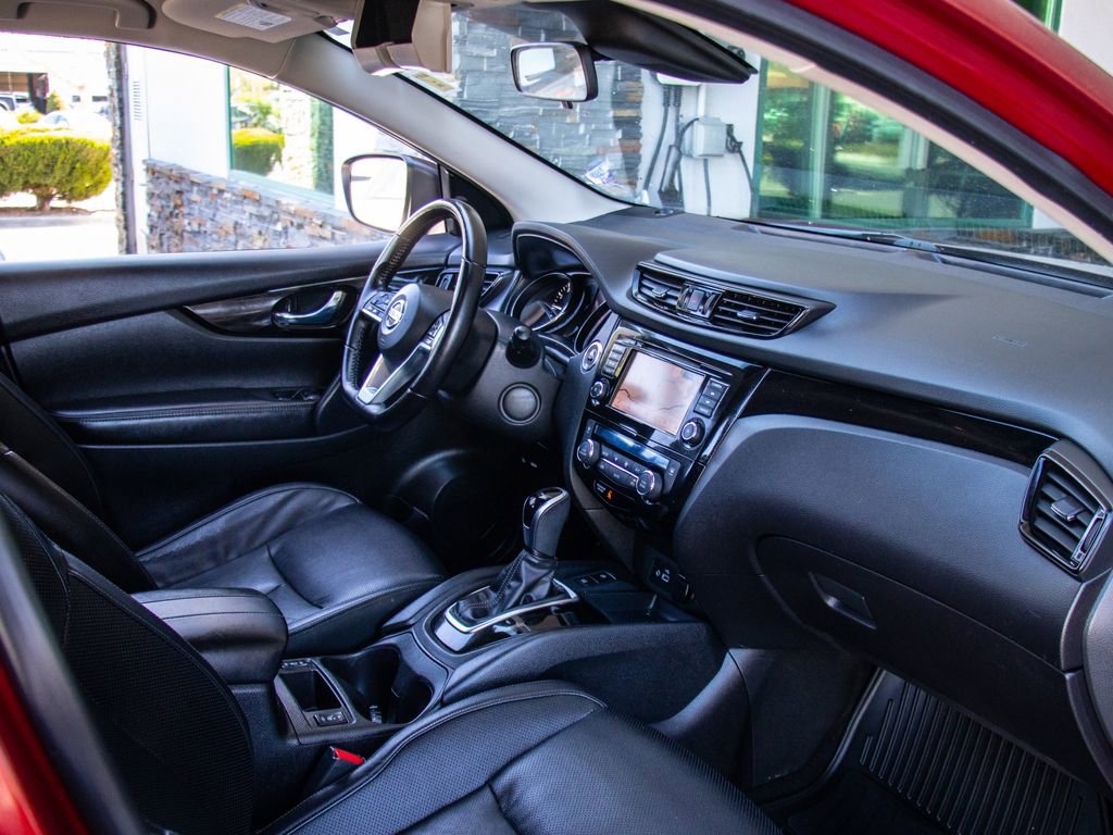 Used 2022 Nissan Rogue Sport SL image 17