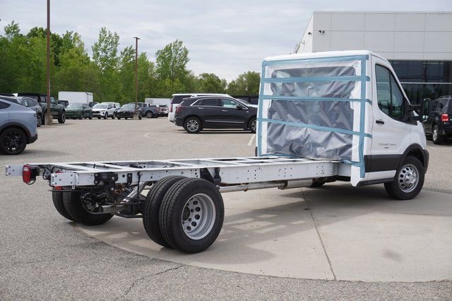 New 2023 Ford Transit 350 Low Roof DRW w/ Exterior Upgrade Package image 3