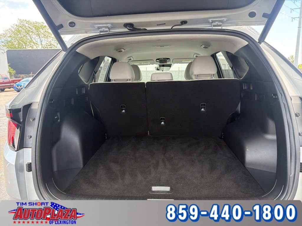 Used 2025 Hyundai Tucson SEL AWD/4WD image 16