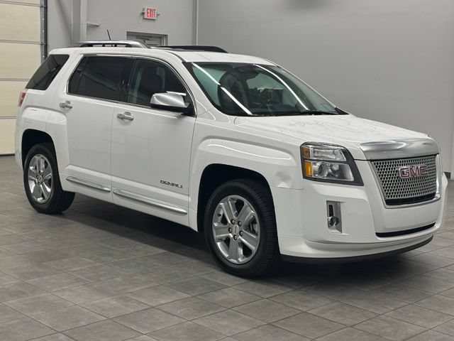 Used 2013 GMC Terrain Denali FWD image 1