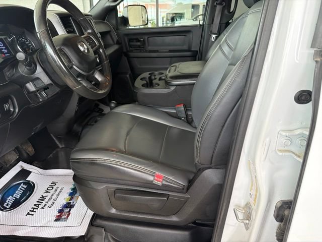 Used 2021 RAM 2500 Tradesman w/ Chrome Appearance Group AWD/4WD image 14