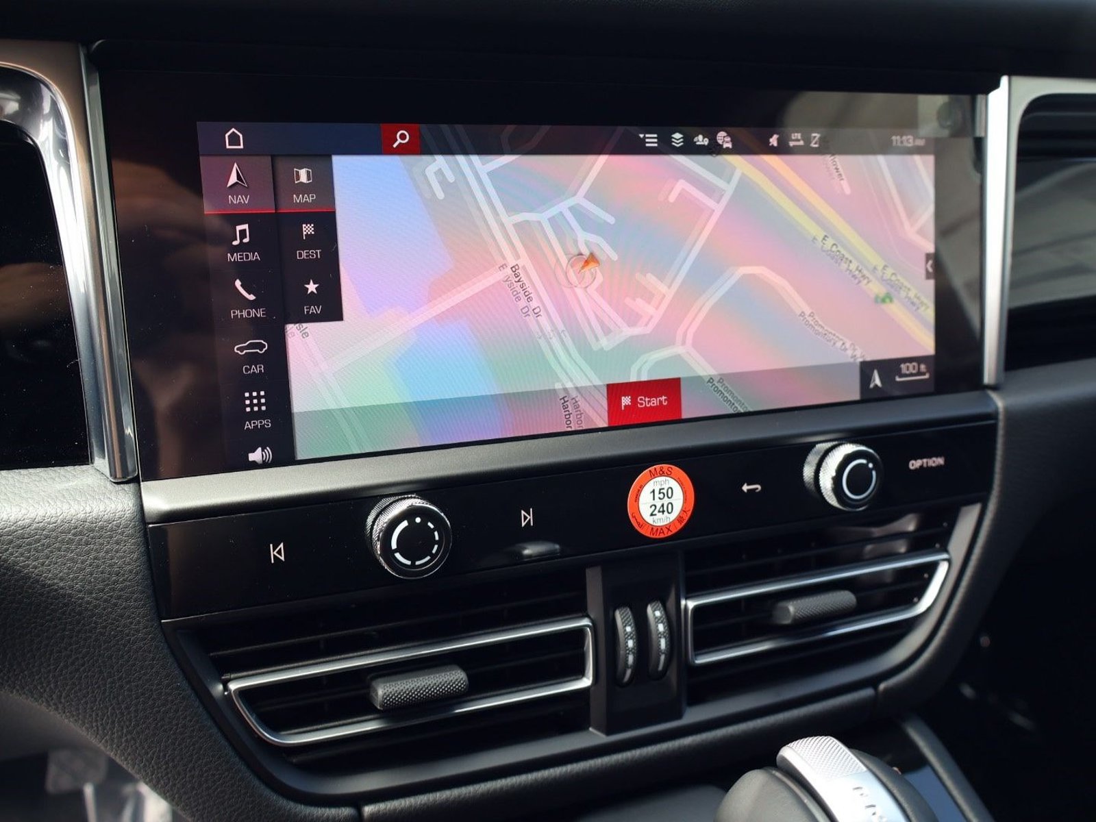New 2026 Porsche Macan Turbo AWD/4WD image 18