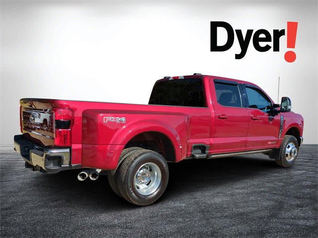 Used 2025 Ford F350 Lariat w/ Lariat Ultimate Package image 3