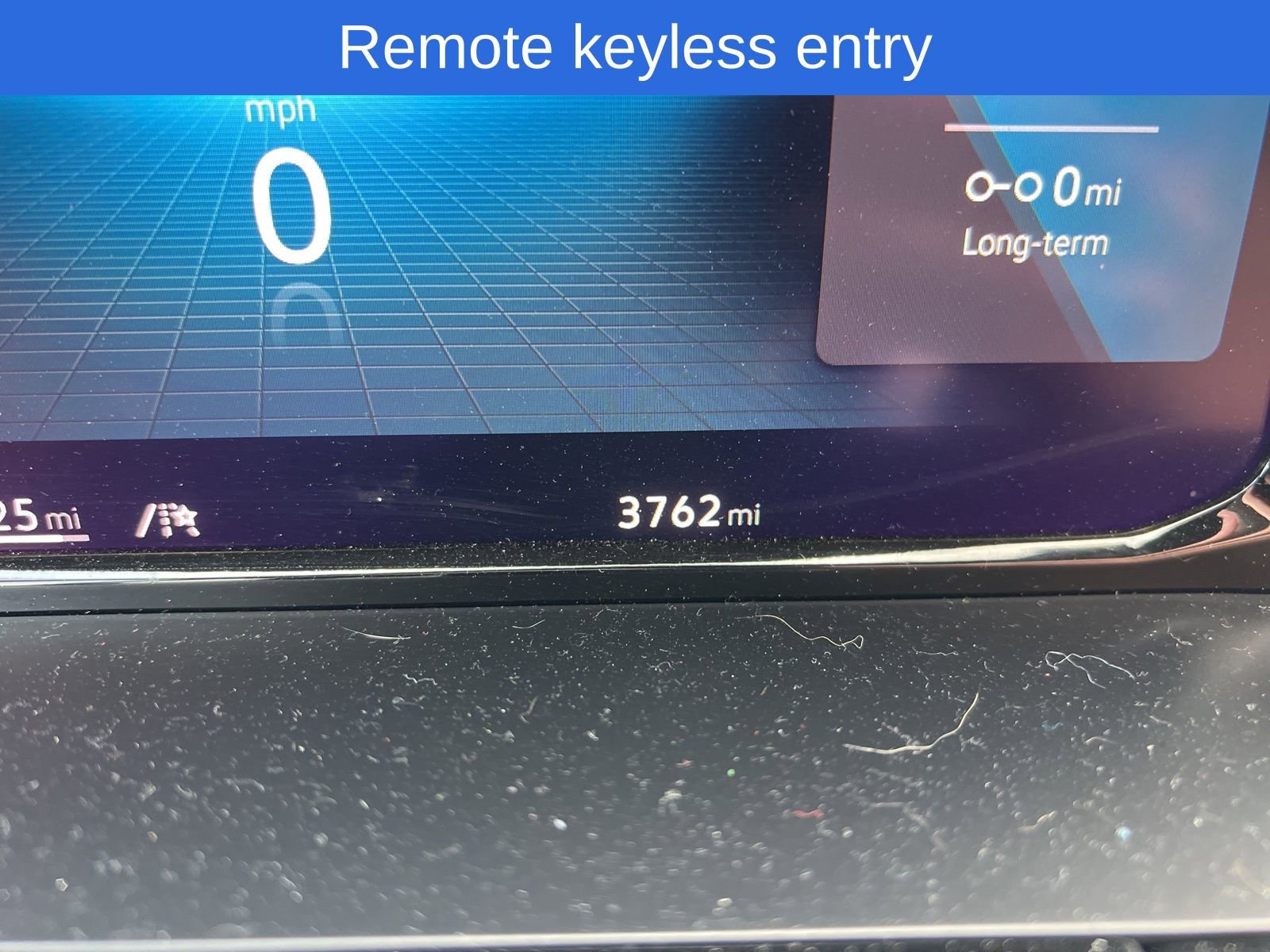 Used 2024 Volkswagen Atlas Cross Sport SE w/ Panoramic Sunroof Package image 5