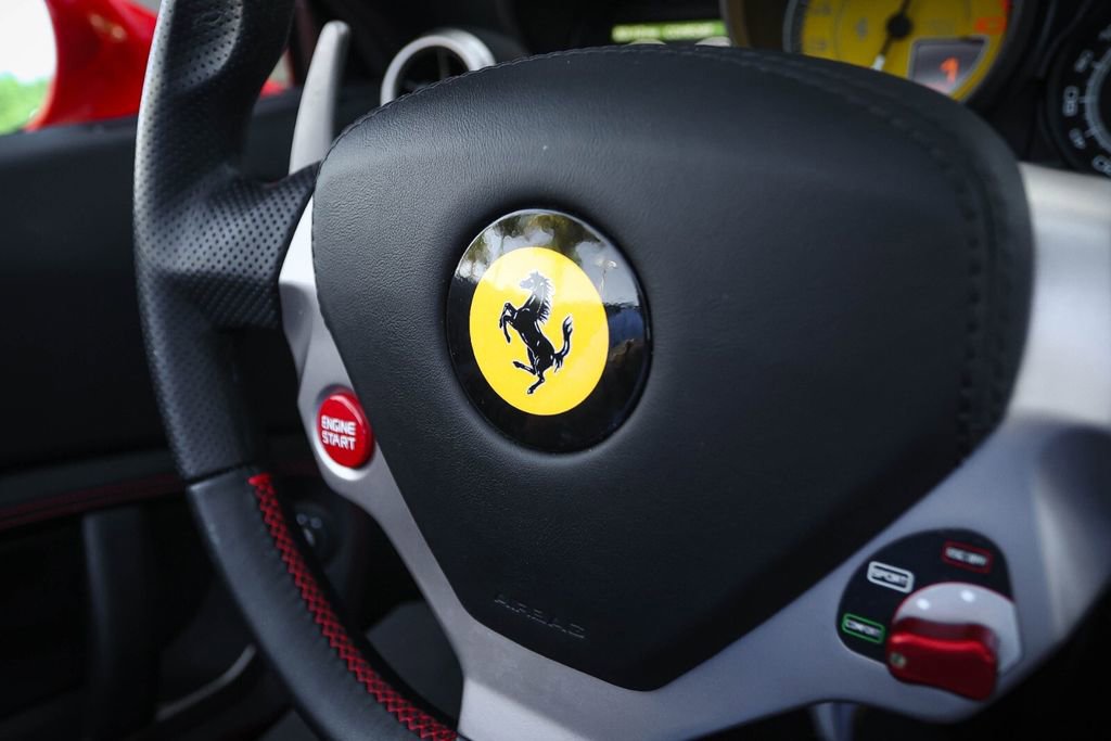 Certified 2013 Ferrari California image 36