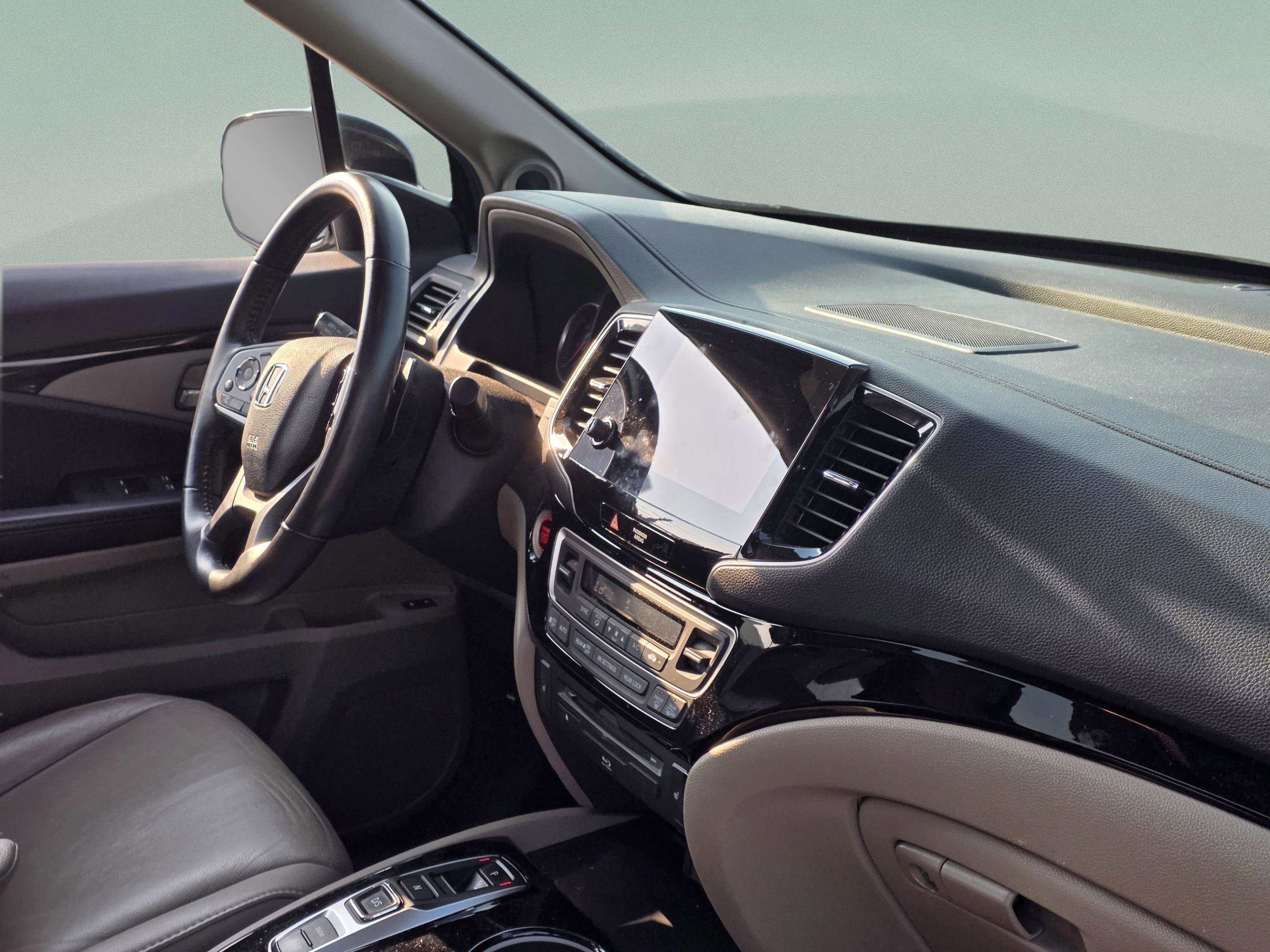 Used 2019 Honda Pilot Touring image 27