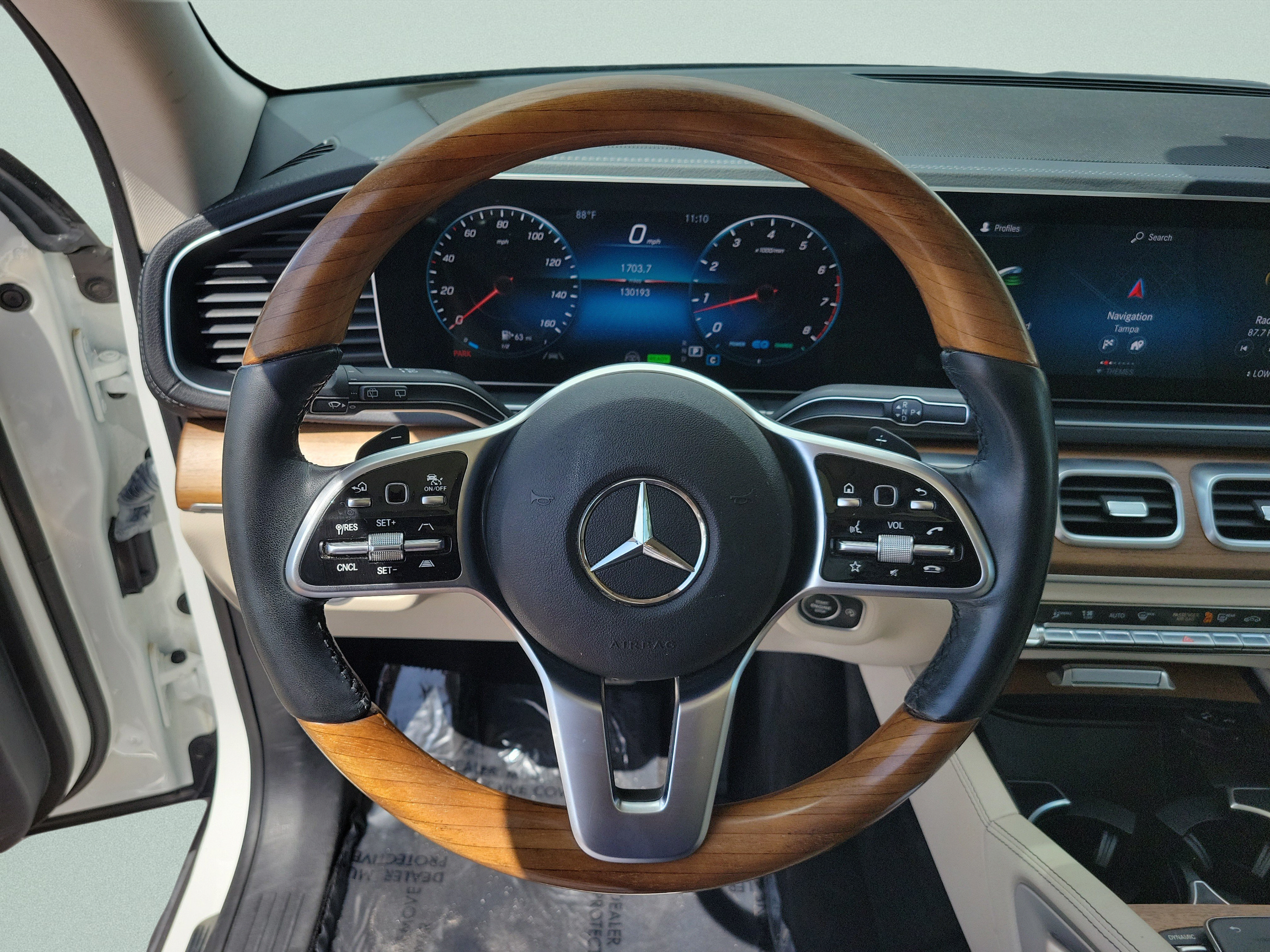 Used 2022 Mercedes-Benz GLS 450 4MATIC image 23