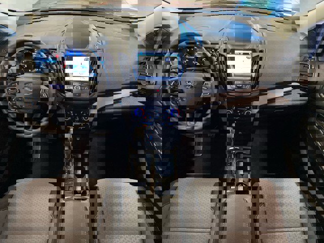 Used 2019 Ford Escape SE image 11