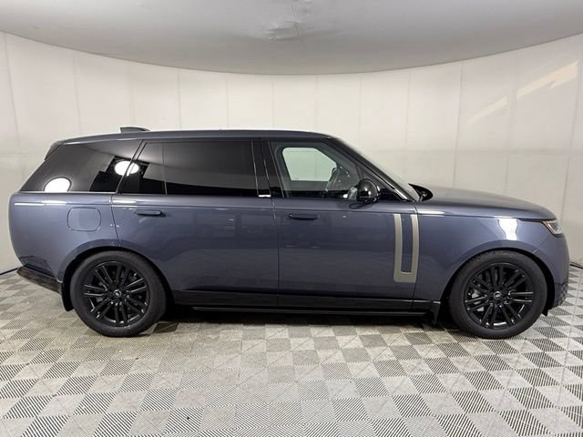 Used 2024 Land Rover Range Rover Long Wheelbase SE AWD/4WD image 5