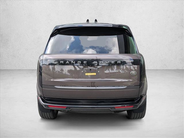 Used 2023 Land Rover Range Rover Autobiography AWD/4WD image 6