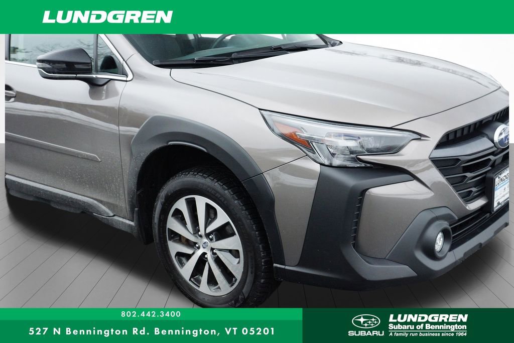 Used 2024 Subaru Outback Premium image 31