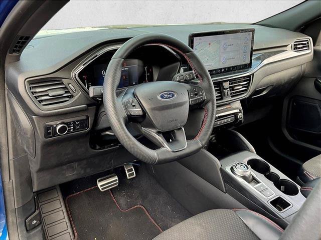 Used 2023 Ford Escape ST-Line w/ Tech Pack #1 AWD/4WD image 10