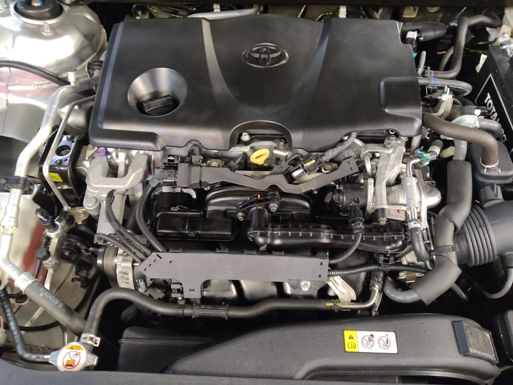 Used 2018 Toyota Camry SE w/ Convenience Package FWD image 30