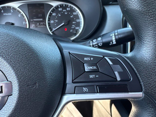 Used 2021 Nissan Versa S FWD image 14