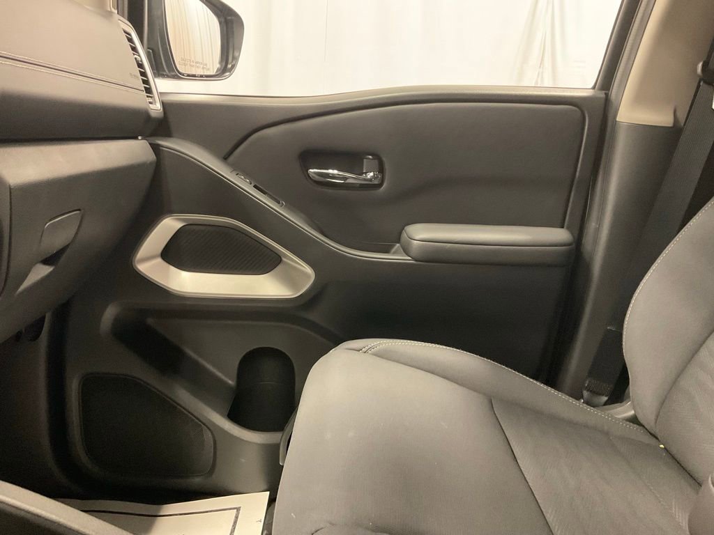 Used 2024 Nissan Frontier SV AWD/4WD image 22