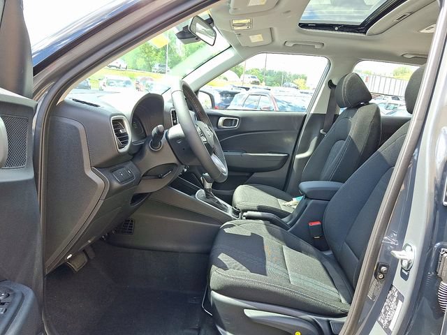 New 2026 Hyundai Venue SEL FWD image 6