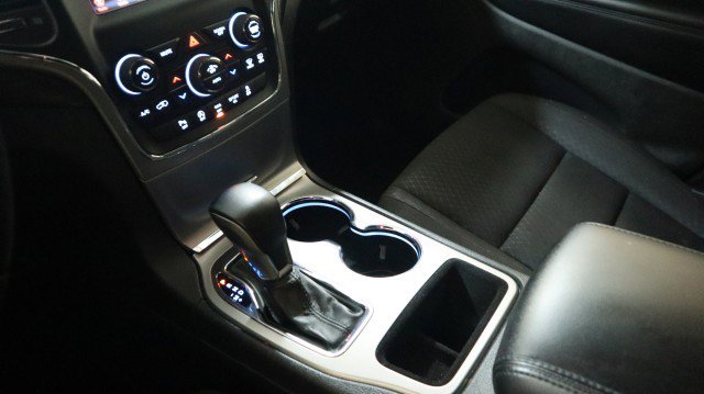 Used 2021 Jeep Grand Cherokee Laredo image 15