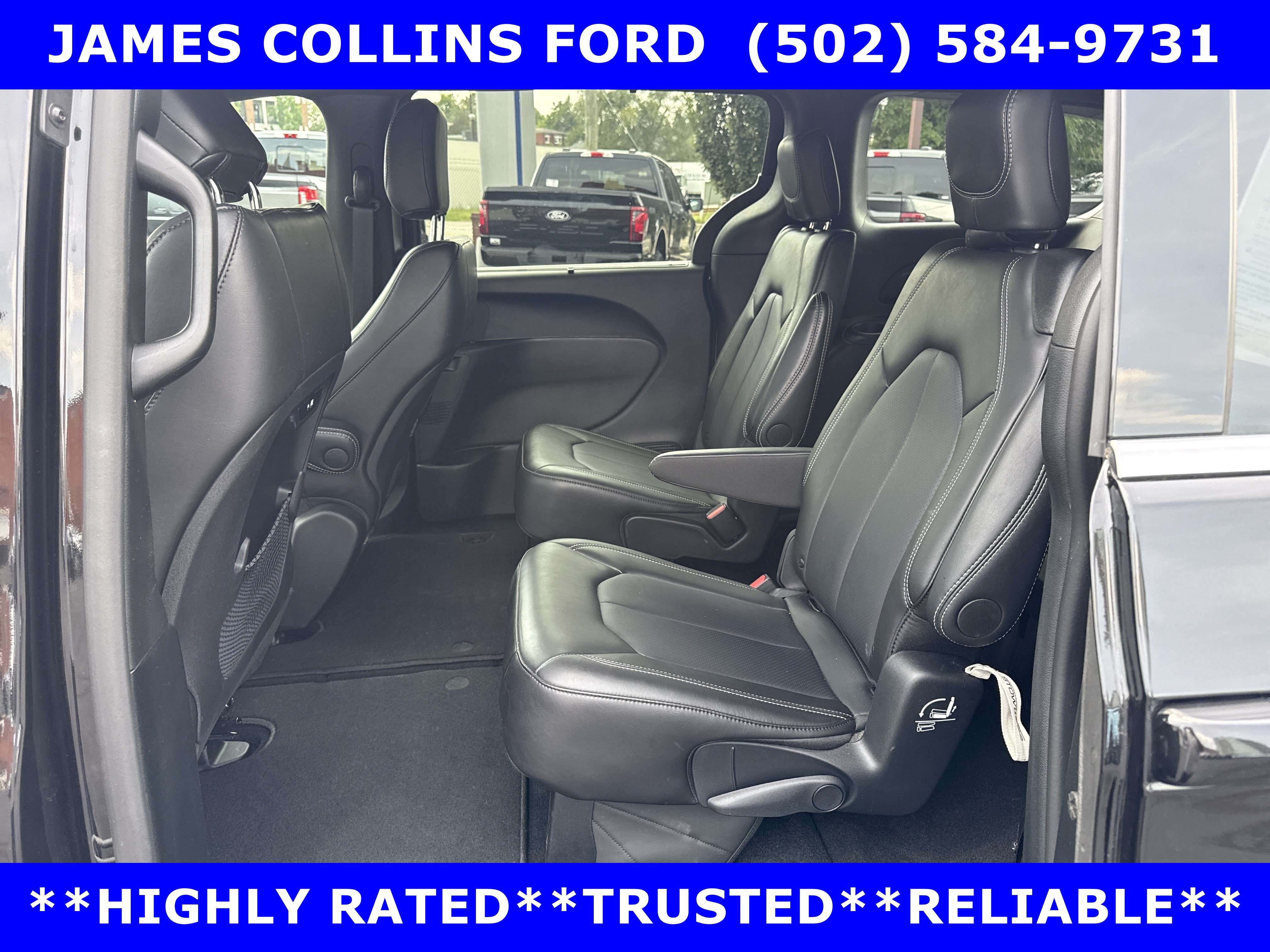 Used 2025 Chrysler Pacifica Select FWD image 22