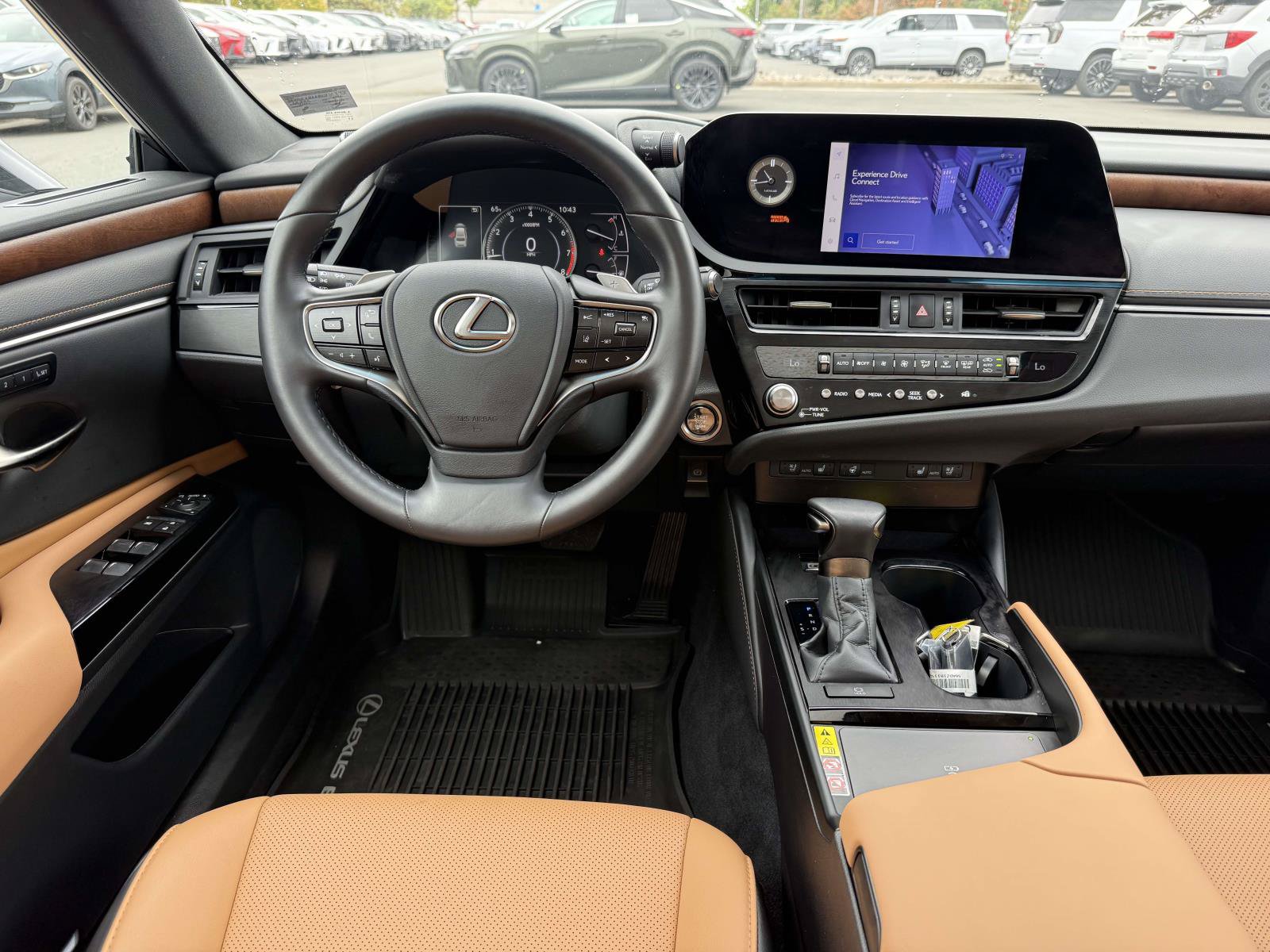 Used 2025 Lexus ES 350 w/ Premium Package FWD image 8