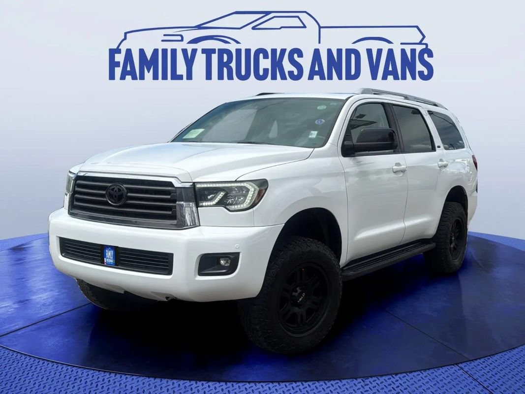 Used 2019 Toyota Sequoia SR5 AWD/4WD image 1