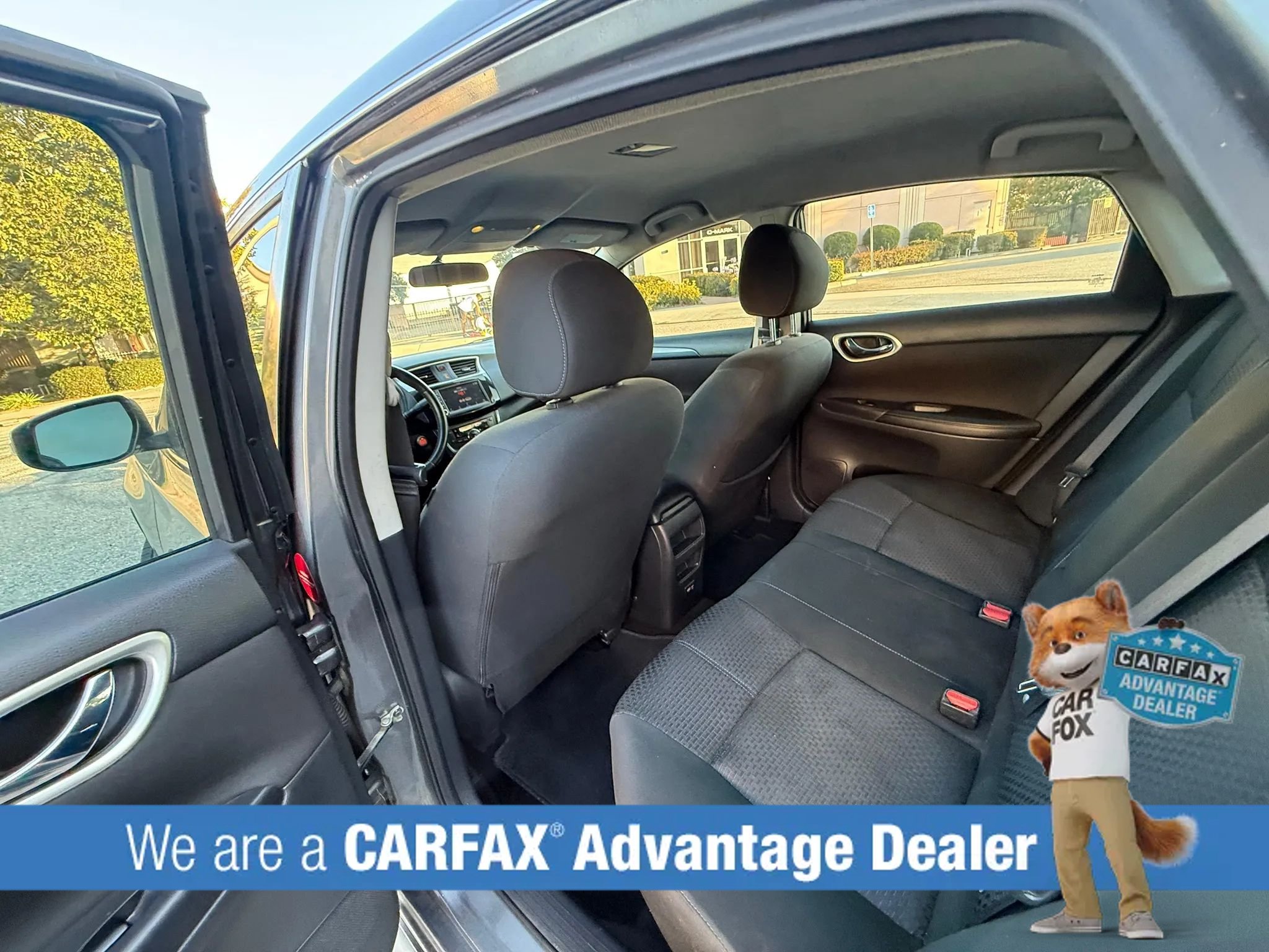 Used 2019 Nissan Sentra SR FWD image 29