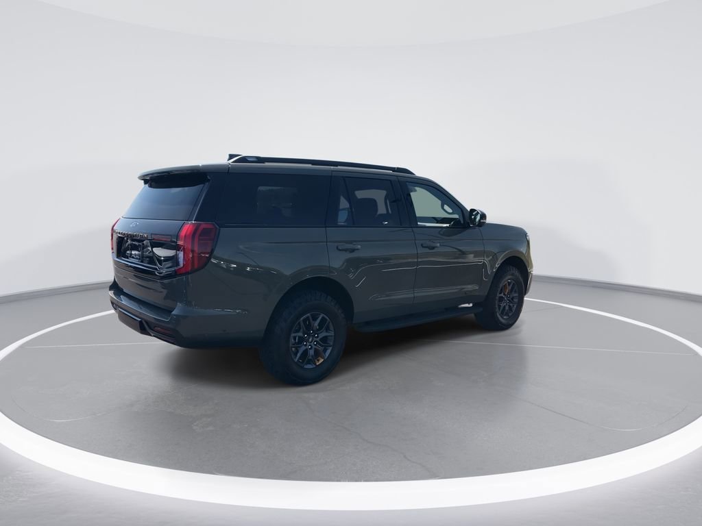 Used 2025 Ford Expedition Tremor AWD/4WD image 8
