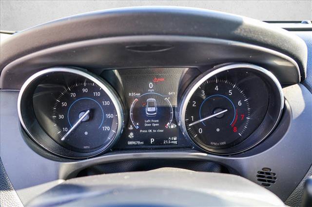 Used 2017 Jaguar F-PACE AWD/4WD image 15
