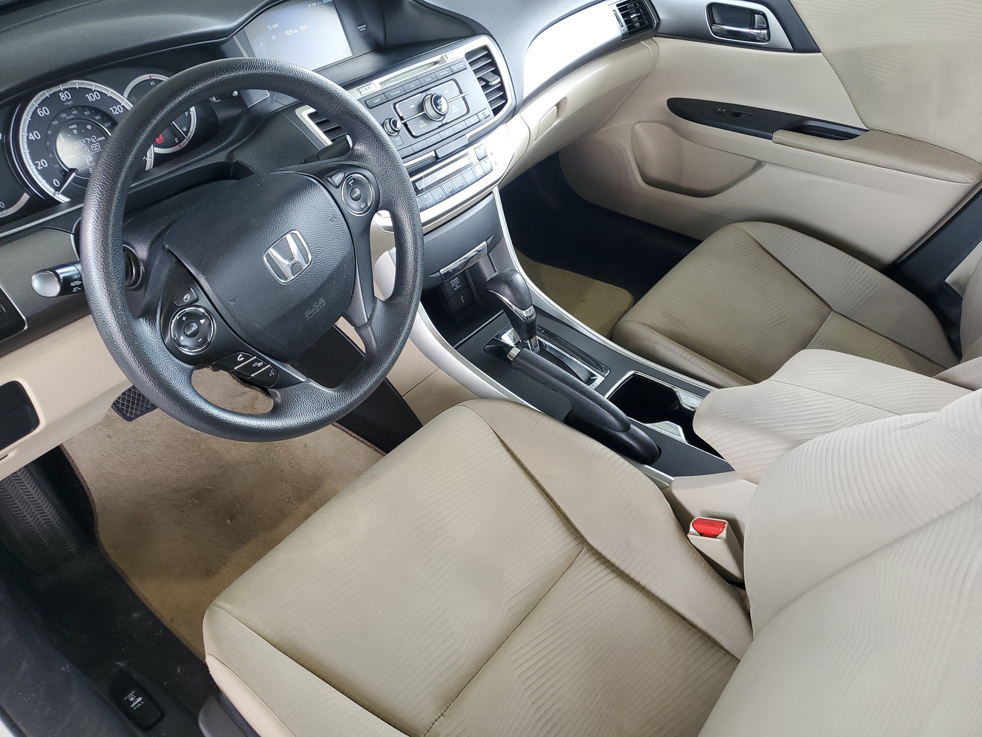Used 2014 Honda Accord LX image 15