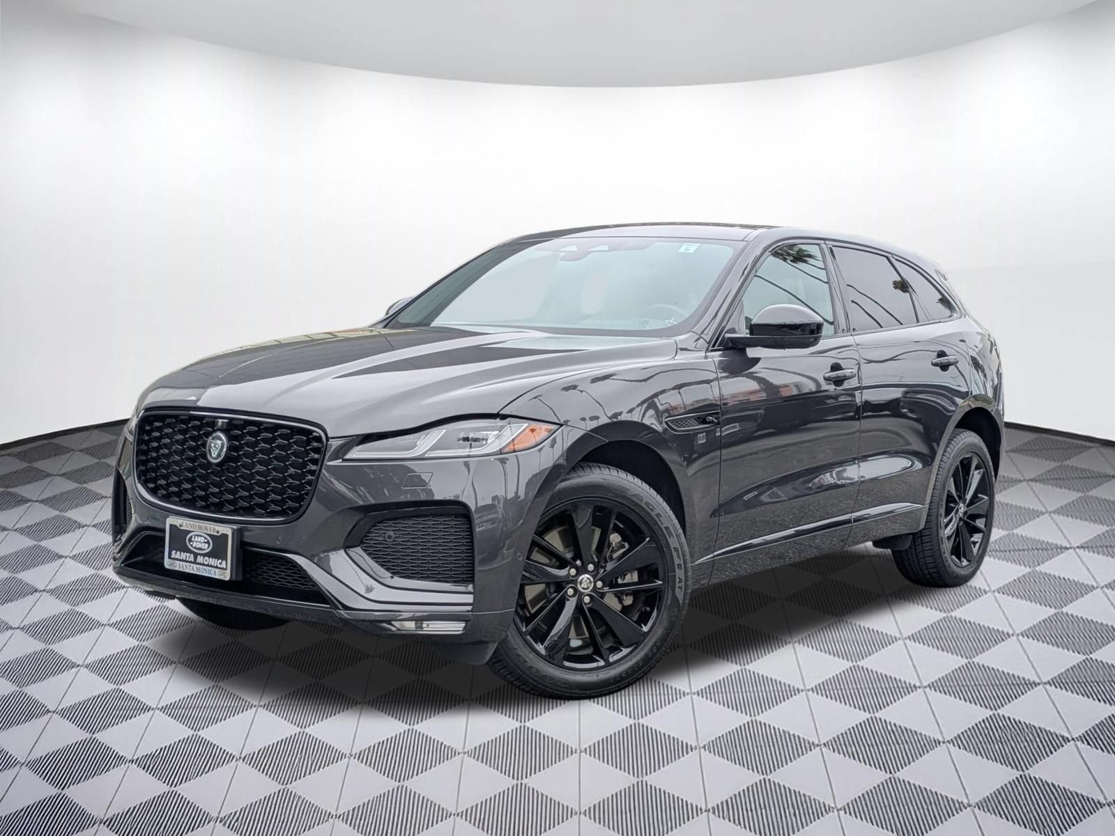 Used 2026 Jaguar F-PACE R-Dynamic S AWD/4WD image 1