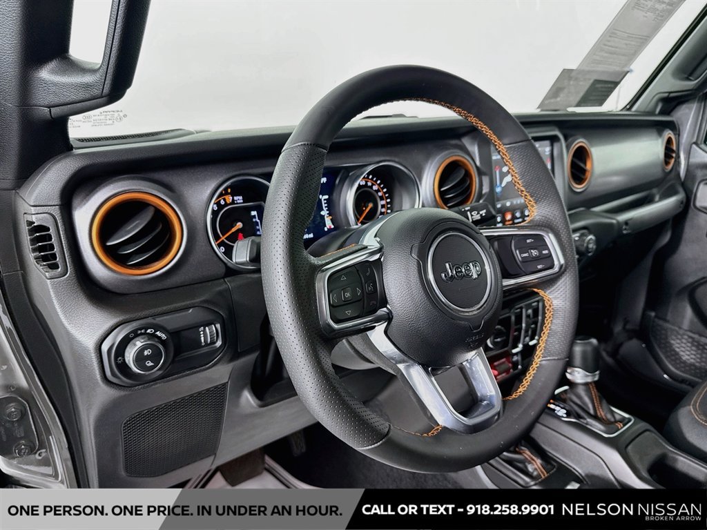Used 2023 Jeep Gladiator Mojave w/ Cold Weather Group AWD/4WD image 9
